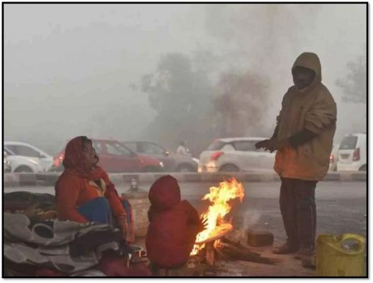 "छत्तीसगढ़: सरगुजा संभाग में ठंड से बढ़ी तकलीफें, अंबिकापुर में न्यूनतम तापमान 7.7 डिग्री सेल्सियस"