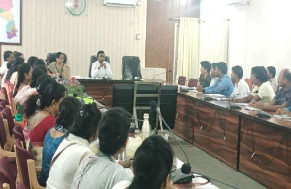 राहुल वेंकट के अध्यक्षता में जिला स्तरीय छात्रावास एवं आश्रम चयन समिति की बैठक