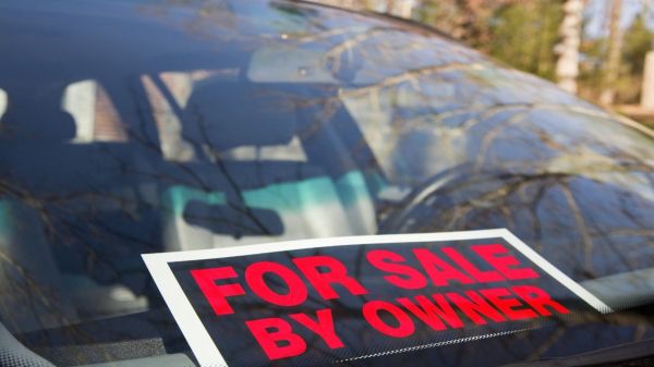"पुरानी कार को बेचने के उपाय: अच्छी कीमत पाने के टिप्स"