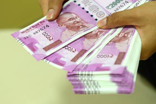 बड़ी खबर RBI ने ₹2000 के बैंक नोटों को प्रचलन से किया बाहर,इस तिथि तक बैंक में एक्सचेंज कर सकेंगे नोट देखे RBI ने क्या कहा...